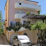 And With Parking Space Baska Voda, Makarska - 6704 招待所 巴什卡沃达