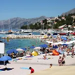 招待所 And With Parking Space Baska Voda, Makarska - 6704 3*