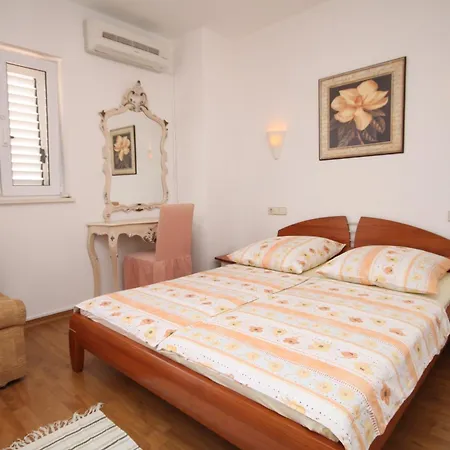 And With Parking Space Baska Voda, Makarska - 6704 3* 巴什卡沃达