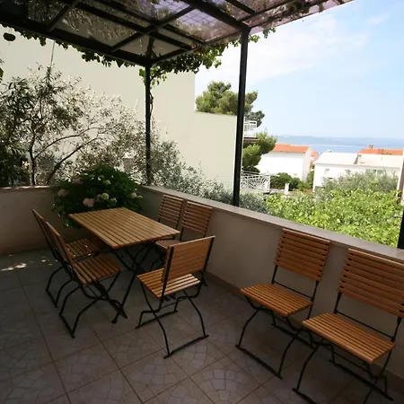 招待所 And With Parking Space Baska Voda, Makarska - 6704