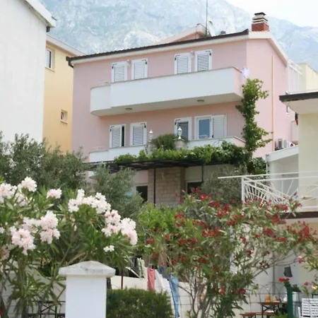 And With Parking Space Baska Voda, Makarska - 6704 招待所 巴什卡沃达
